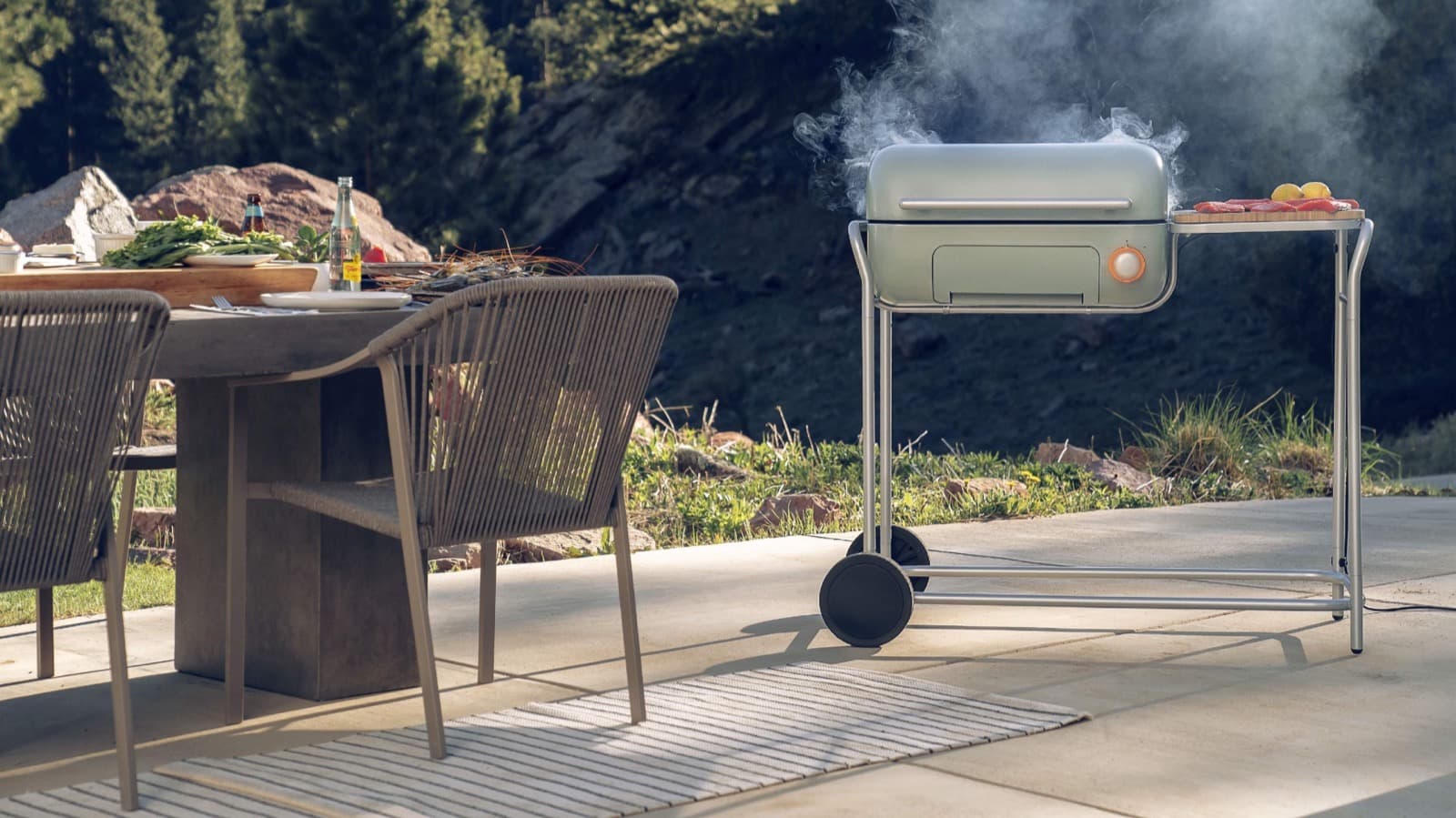 Spark Grill with control dial